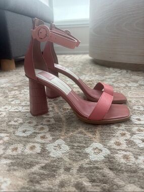 Women’s Pink Block Heel Ankle-Strap Sandals, Dolce Vita